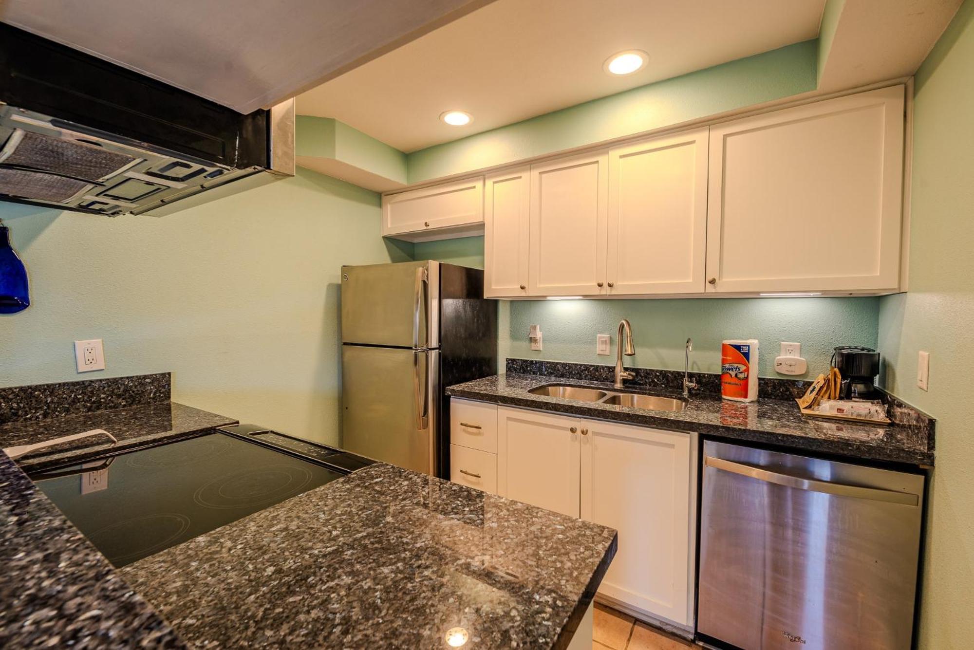Kingfishers Retreat Serene 1Br Escape With Balcony 207 South Padre Island Eksteriør billede
