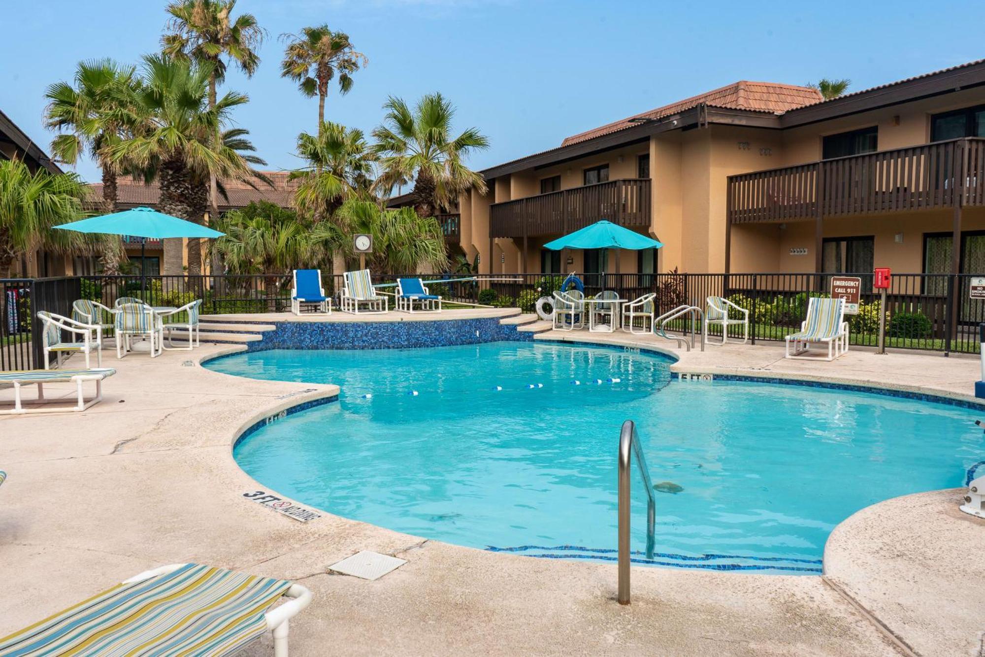 Kingfishers Retreat Serene 1Br Escape With Balcony 207 South Padre Island Eksteriør billede